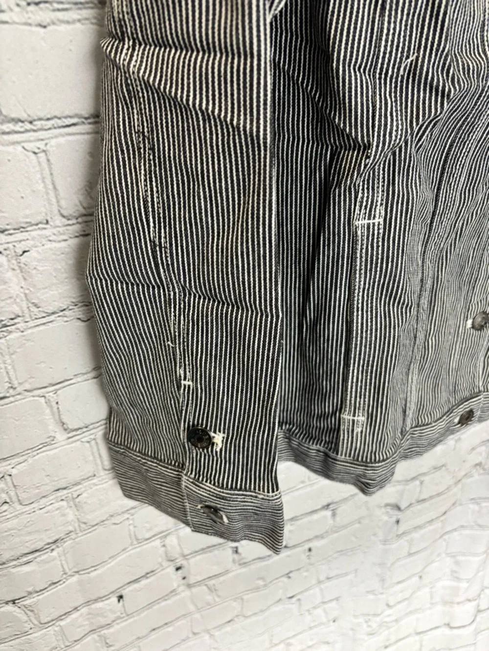 *New* CHICO’S Women’s Striped Black & White Stretch Denim - Size 4 - US 20/22 - Picture 4 of 8